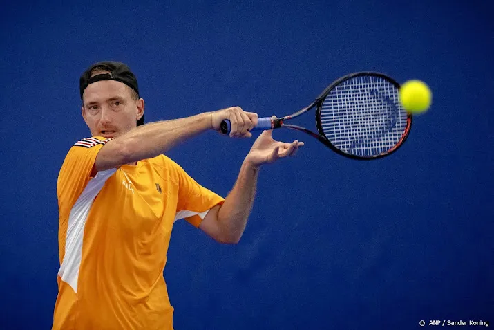 tennisser middelkoop wint dubbelspel in tel aviv