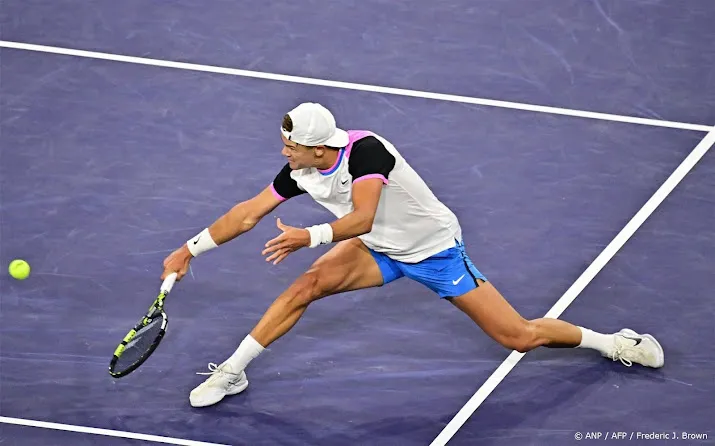 tennisser rune verliest in miami kansloos van hongaar marozsan