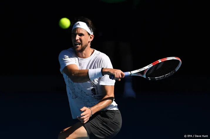 tennisser thiem in tweede ronde uitgeschakeld in dubai