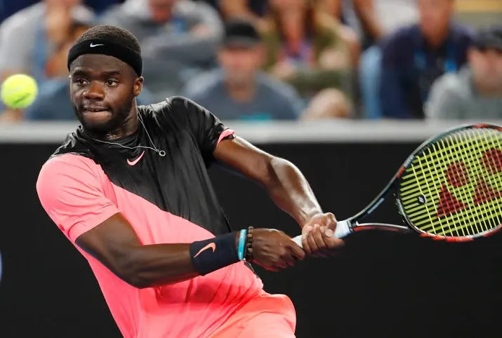 tennisser tiafoe pakt eerste atp titel