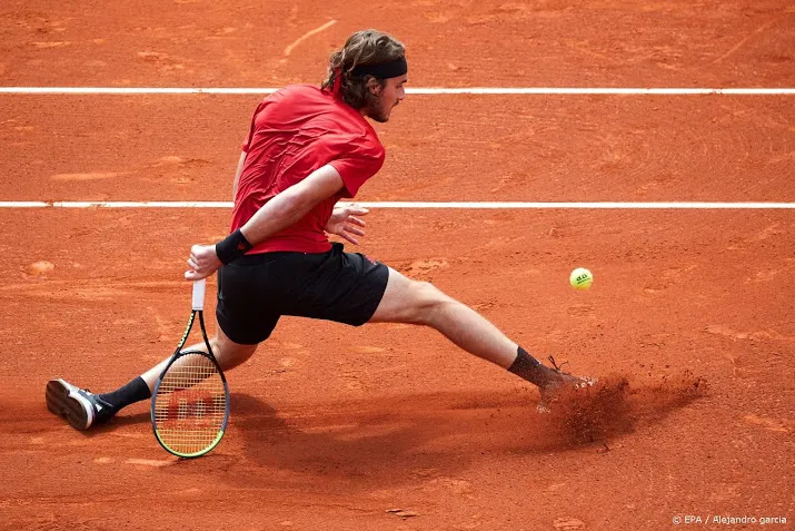 tennisser tsitsipas ook naar finale in barcelona