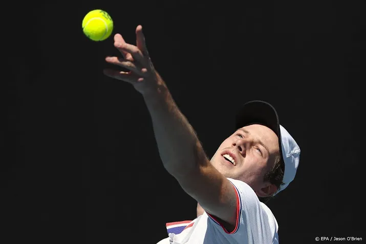 tennisser van de zandschulp dinsdagavond laat in actie in ahoy