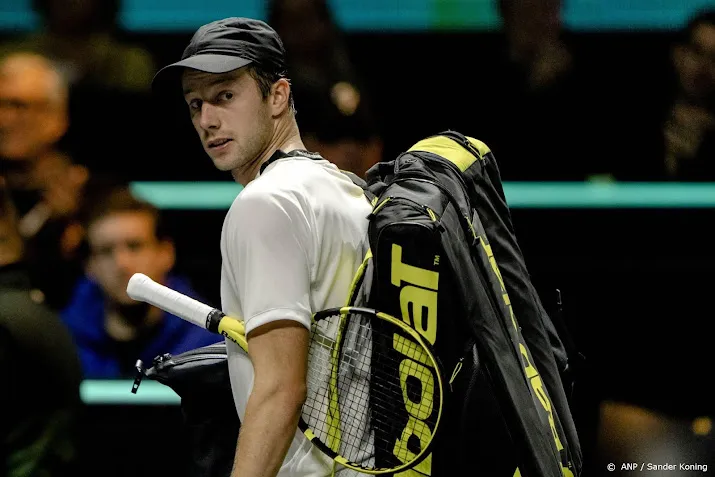 tennisser van de zandschulp loopt kwartfinales mis in ahoy