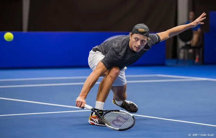tennisser van rijthoven niet naar hoofdtoernooi in ahoy