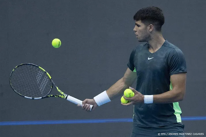 tennissers klagen over wekelijks wisselende balsoorten