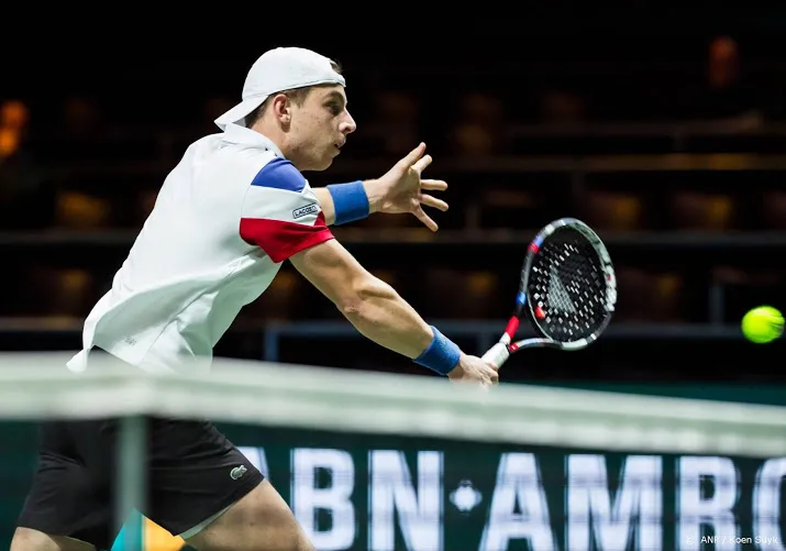 tennissers op achterstand in ostrava