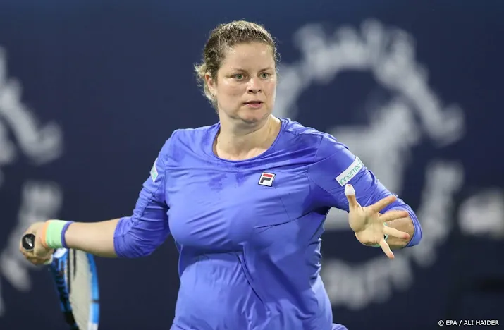 tennisster clijsters keert in chicago terug op de baan
