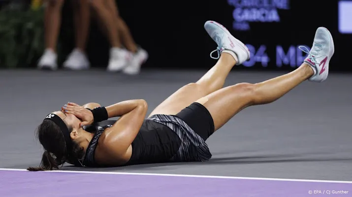 tennisster garcia pakt titel op wta finals
