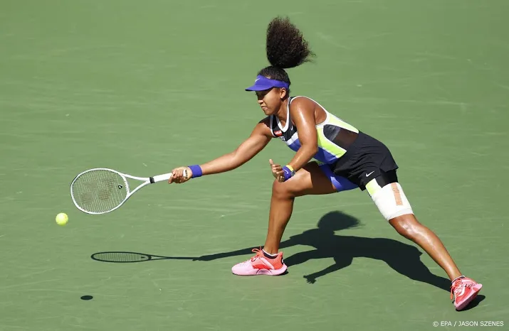 tennisster osaka in drie sets langs oekraiense kostjoek