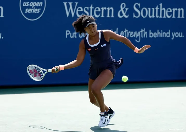 tennisster osaka naar halve finales wta toernooi cincinnati