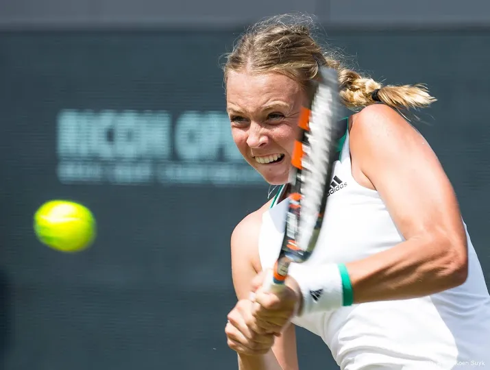 tennisster osaka soepel naar laatste acht us open