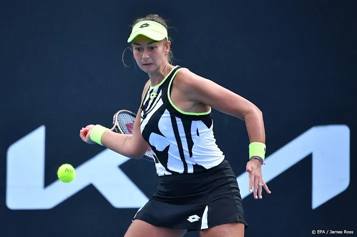 tennisster pattinama kerkhove strandt in tweede ronde melbourne