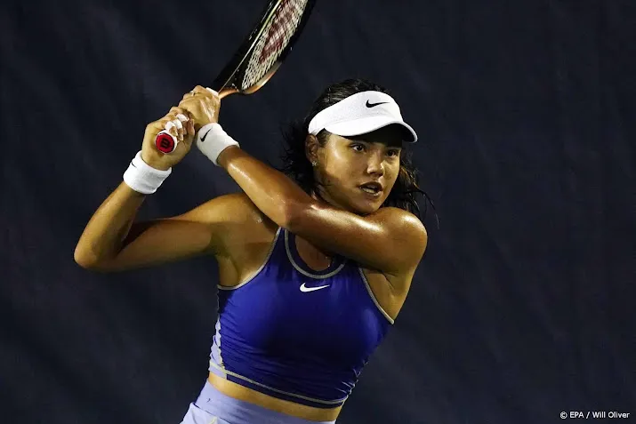 tennisster raducanu overklast ook azarenka in cincinnati