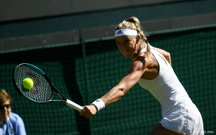 tennisster rus naar finale in singapore