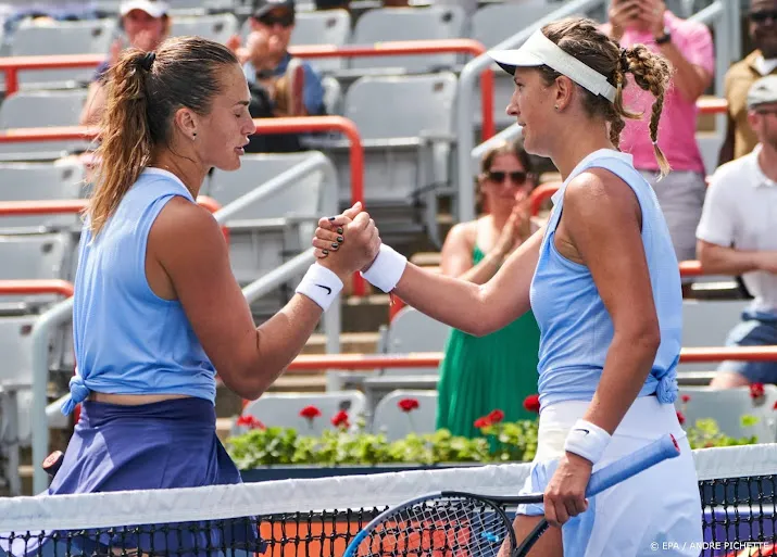 tennisster sabalenka schakelt landgenote azarenka uit in montreal