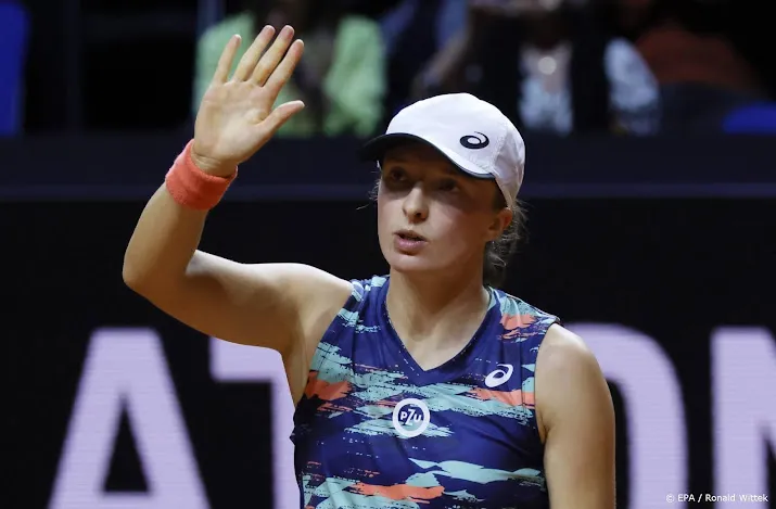 tennisster swiatek door schouderblessure niet in actie in madrid