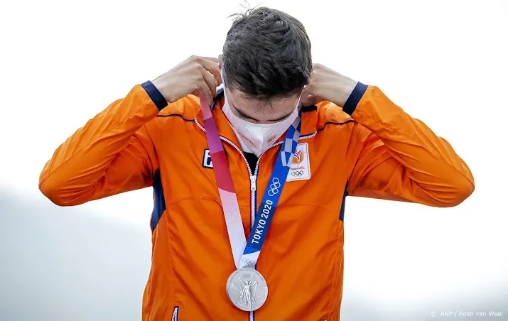 terugkeer aan de top bezorgt dumoulin tranen