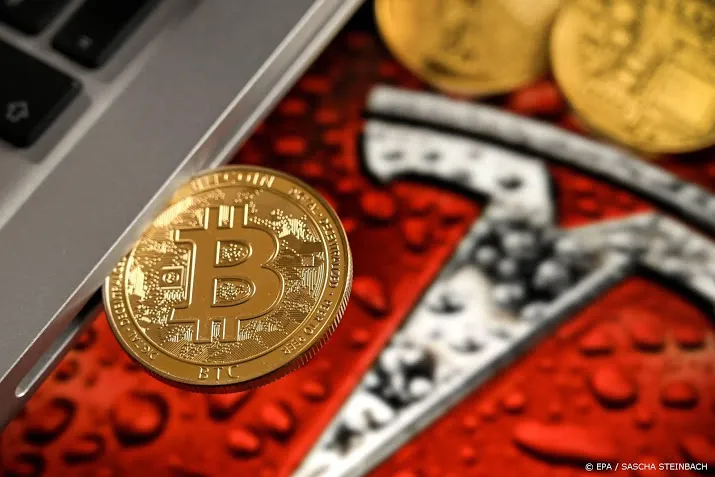 tesla accepteert weer bitcoin bij gebruik groene stroom