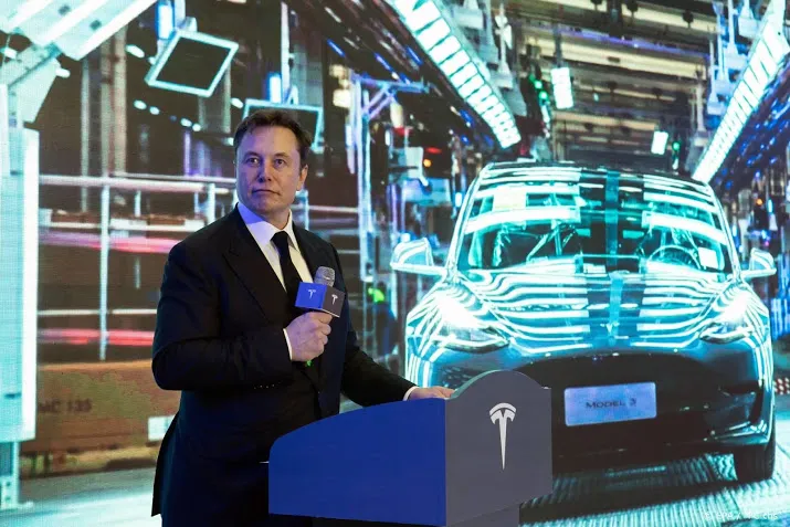 tesla en gm willen ventilatoren maken tegen coronavirus