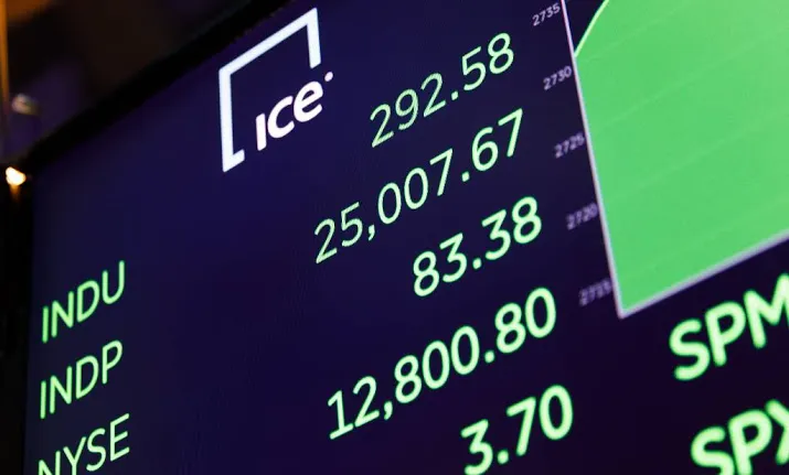 tesla krijgt klap op rood wall street