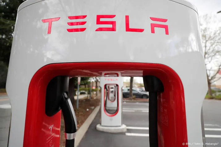 tesla moet fabriek in californie voorlopig dichthouden