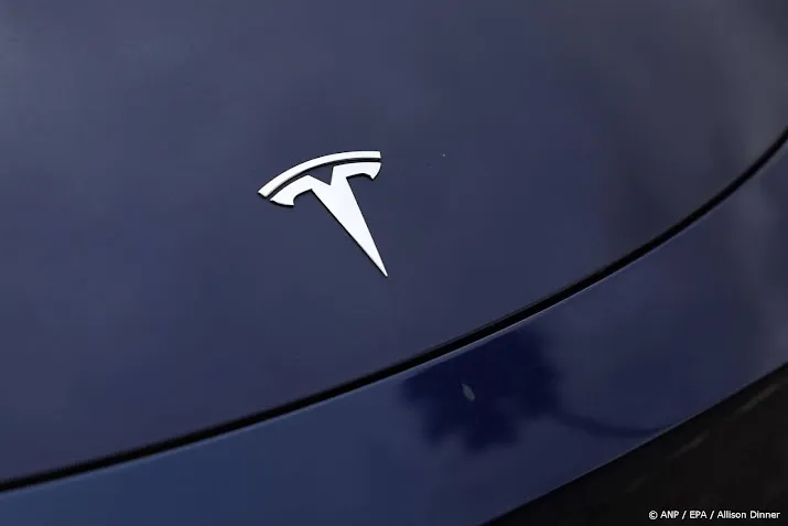tesla verder omhoog op verkorte handelsdag wall street