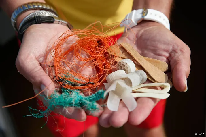 texel pakt plasticvervuiling in de natuur aan