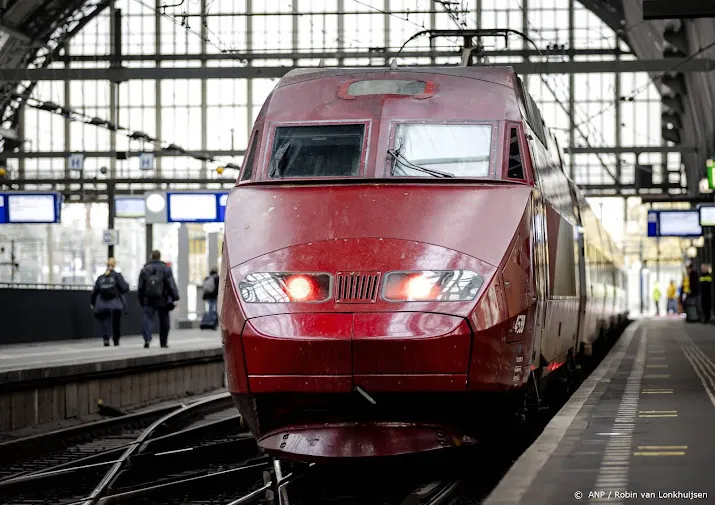 thalys naar brussel en parijs rijdt niet vanwege ijzel