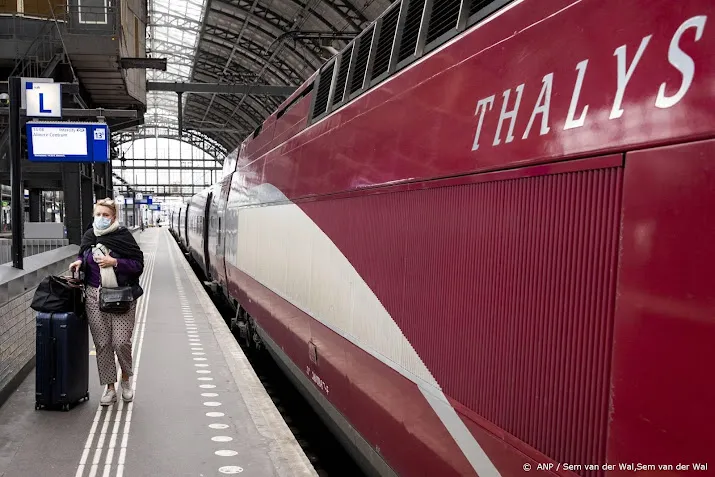 thalys snijdt in treinritten op de lijn parijs brussel amsterdam