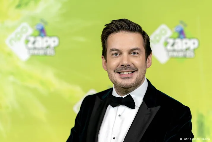 the masked singer blijft meer dan twee miljoen kijkers trekken