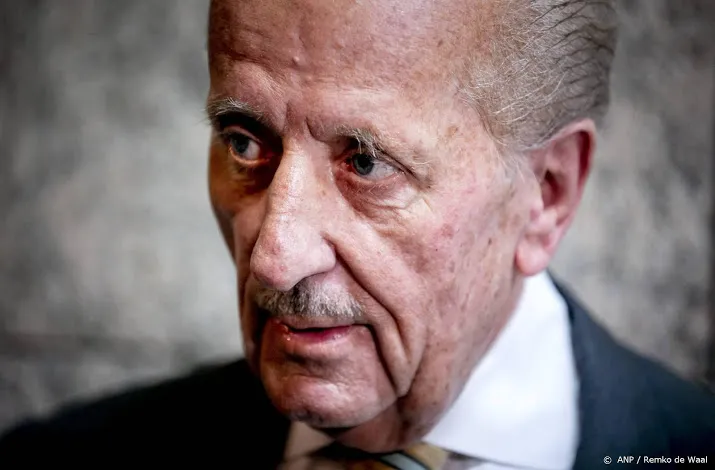 theo hiddema beedigd als lid van de eerste kamer