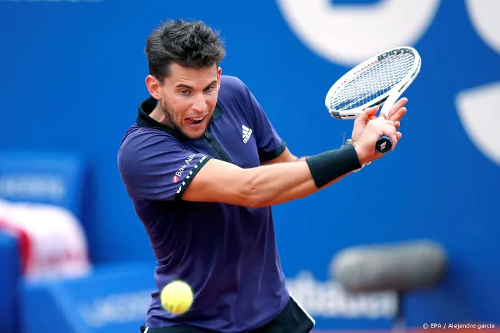 thiem klopt medvedev in finale barcelona