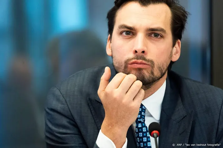 thierry baudet en vpro vechten geschil uit bij rechtbank