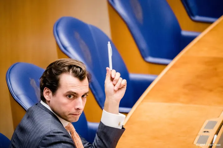 thierry baudet wordt niet vervolgd om treintweet