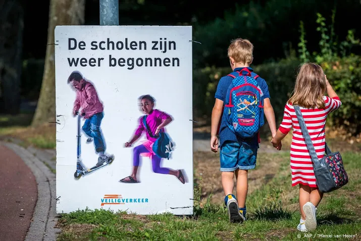 thuiswerkoproep vvn aan automobilisten bij begin schooljaar