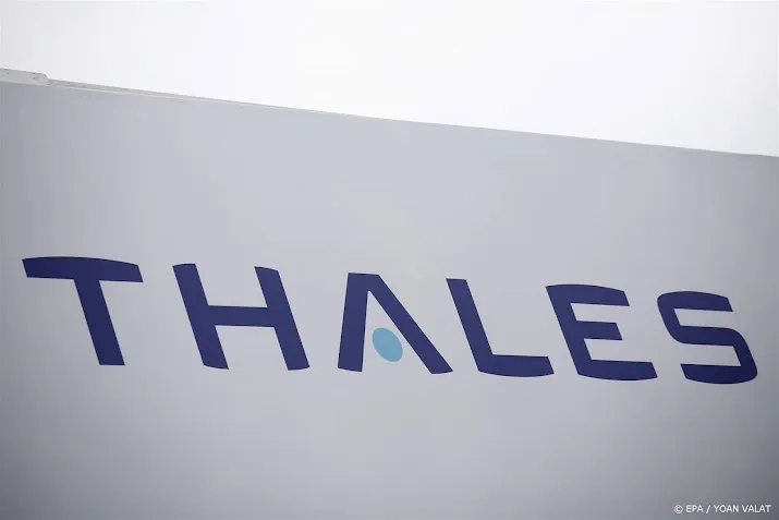 tien activisten opgepakt bij technologiebedrijf thales in delft