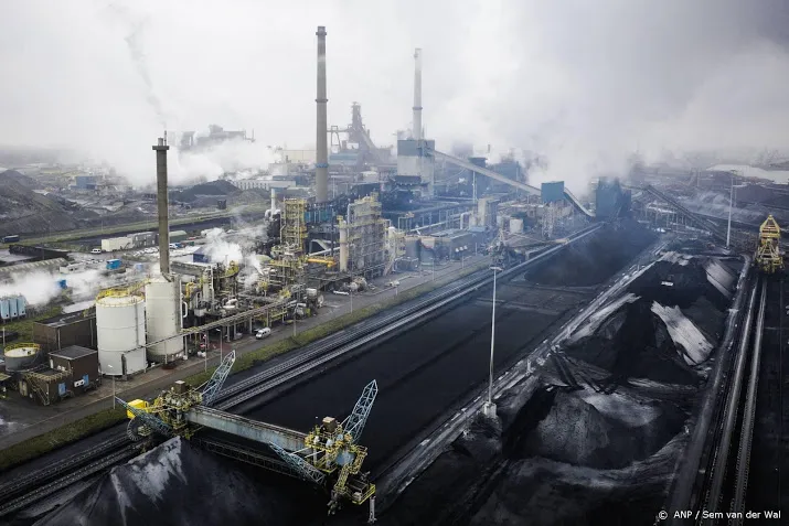 tientallen omwonenden gaan tata steel aanklagen