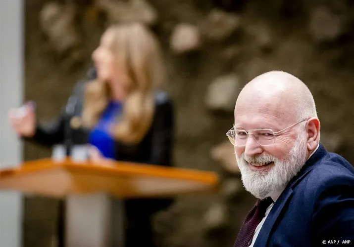 timmermans onlogisch dat yesilgoz gl pvda uitsluit en pvv niet