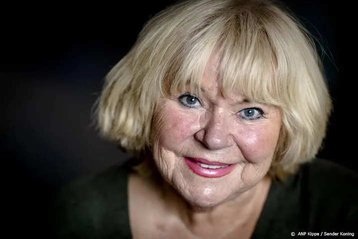 tineke de nooij wil nooit helemaal afscheid nemen van de radio