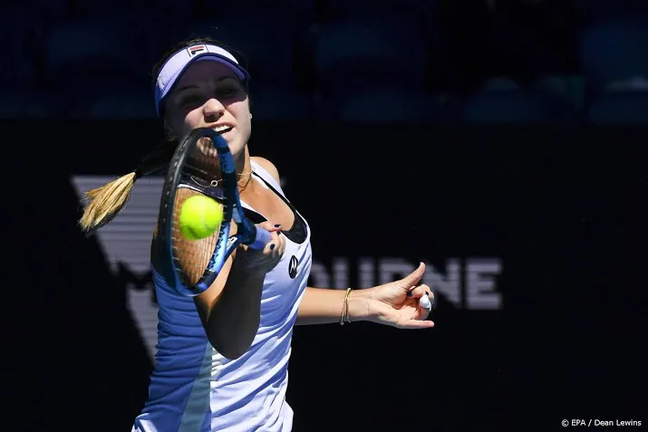 titelverdedigster kenin naar tweede ronde australian open