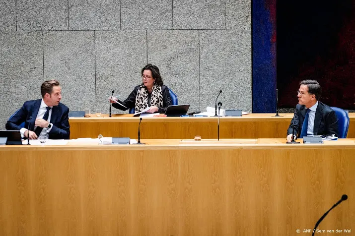toch betogers op museumplein ondanks afgelasten demonstratie