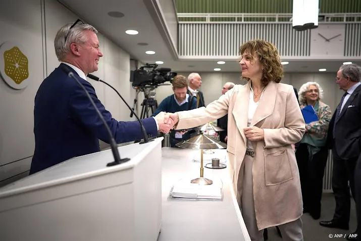 toch hoofdelijke stemming over spreidingswet maar steun is zeker