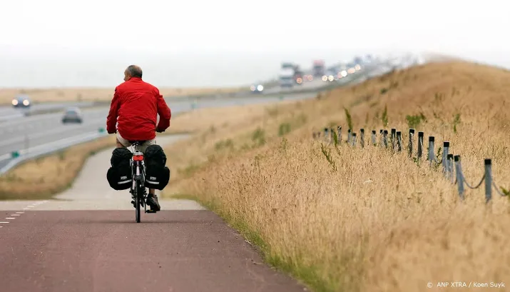 toch vier zondagen fietsen over de afsluitdijk