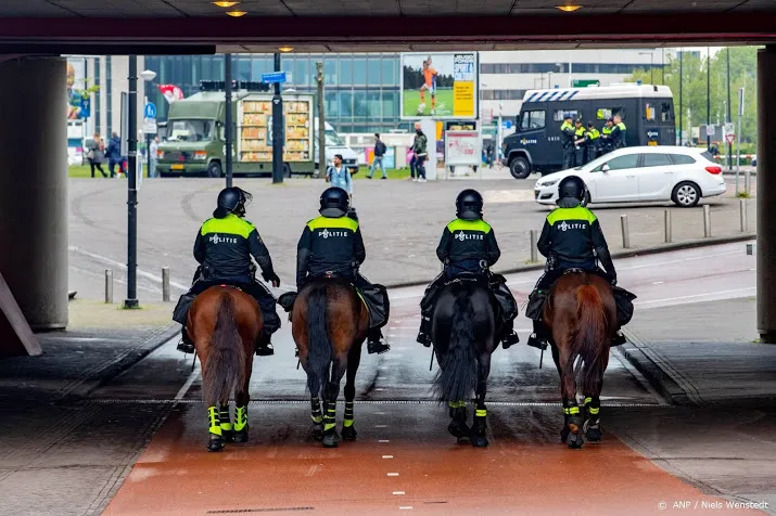 toch vuurwerk afgestoken bij arena