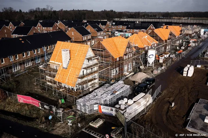 toezichthouder veel macht grote bouwbedrijven bij nieuwbouw