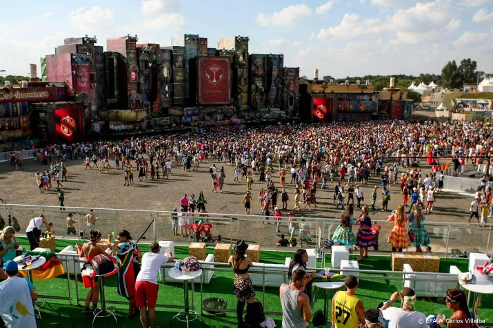 tomorrowland winter in franse alpen geannuleerd om coronavirus
