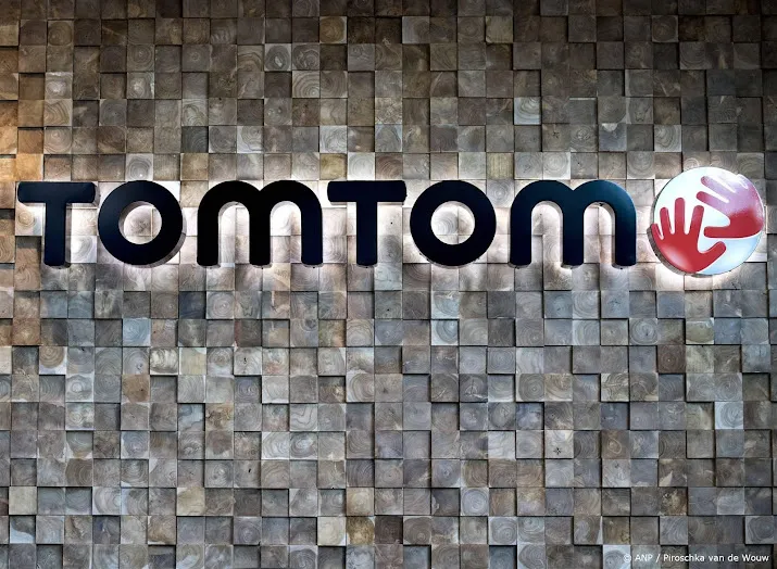 tomtom zakt op damrak na omzetwaarschuwing