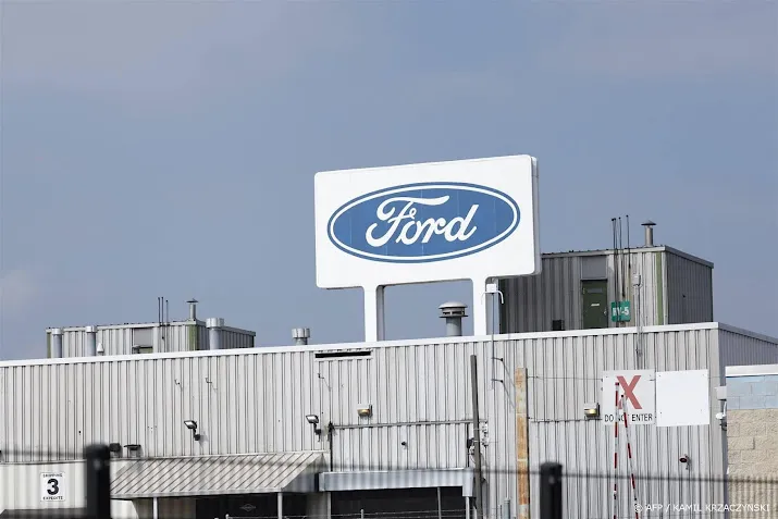 topbestuurders ford en gm boos over uitbreiding autostaking