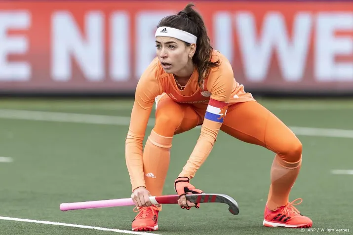 tophockeyster de goede verlaat amsterdam voor hgc