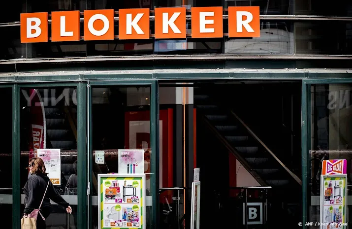 topman moederbedrijf blokker keten maakt geen verlies meer